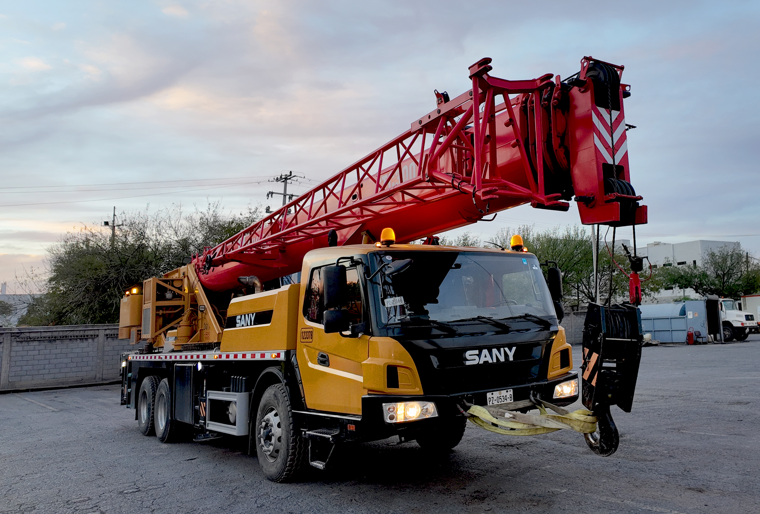 2023 SANY STC300T5